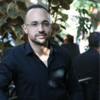 Yariv Landau