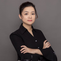 LISA LEE