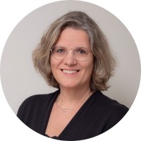 Iris Claar