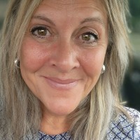 Debbie Comeau