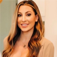 Lindsay Hart