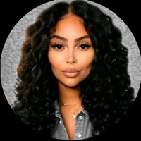 Vee J.