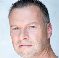 Darren Decaire