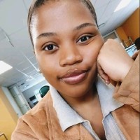 Zintle Mfobo