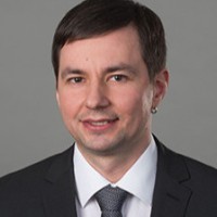 Dr. Vladyslav Libov