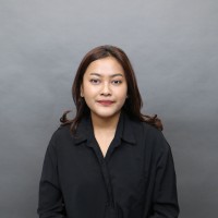 Adlina Iskandar Polem