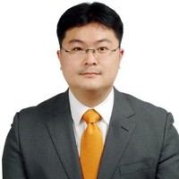 Dr. Brian J H Chang (장정호)