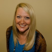 Shalene Kennedy, Md
