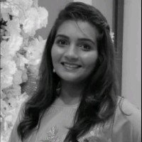 Hetvi Savla (黄海迪)