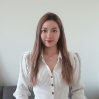 Yunyi (Fiona) Zhang