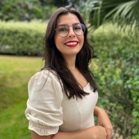 Natália De Souza Pinheiro.