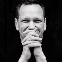 Greg Jakobek