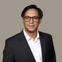 Dr. Orlando Arévalo