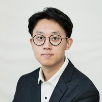 Sebastian Yves