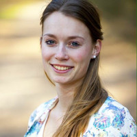 Nanda Van Dinther
