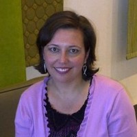 Suzanne Renz