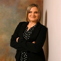 Hajnalka Dhlamini-Domosi