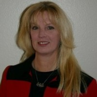Suzanne Schmidt