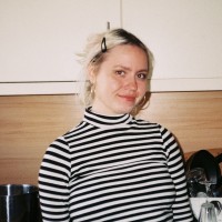 Nele H.
