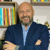 Fernando Romero - Gestão e Finanças.