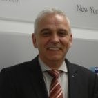 Thomas Wolff