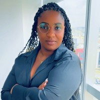 Elaine Luciene dos Santos Xavier