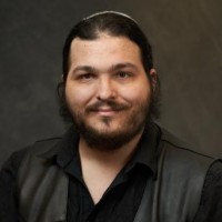 Raz Reuel Nesher