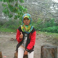Triyanti Syaruss