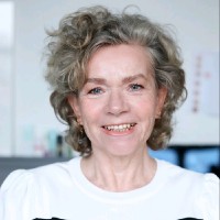 Jolanda Benne