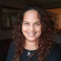 Suzanne Akan