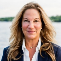 Tracey F.