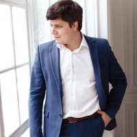 Александр Новиков