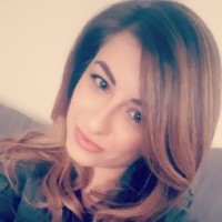 Holly Thompson