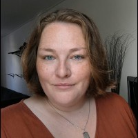 Lynn Van De Stolpe
