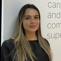 Laura Restrepo