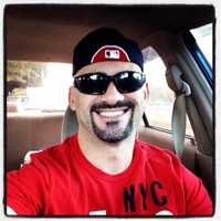 Luis Flores