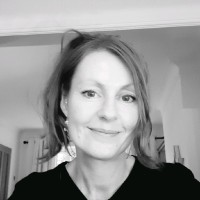Jo Dobson