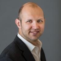 Jeffrey R Lever