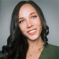 Shayna P Landau