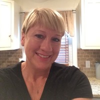 Leslie Leary
