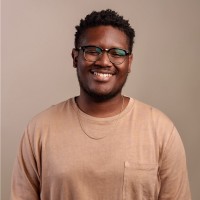 Tavian Miles