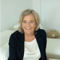 Karin Van Der Slot