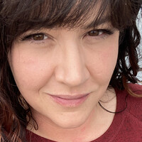 Julie Niles
