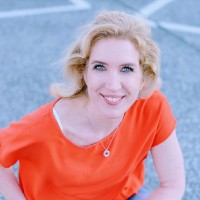 Iris Hummel