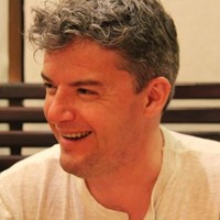 Robert Herrera