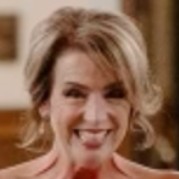 Anne Ryan