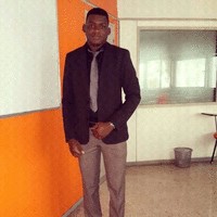 Dexter Apeyi
