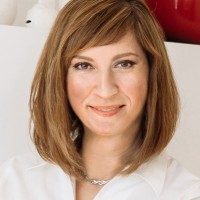 Elena Herweyer, CM, MFA