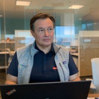 Slava Titov