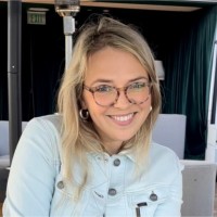 Ani Straughan
